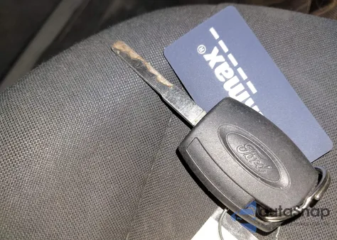 2016 Ford Focus S из США, поврежденный, VIN 1FADP3E23GL306584